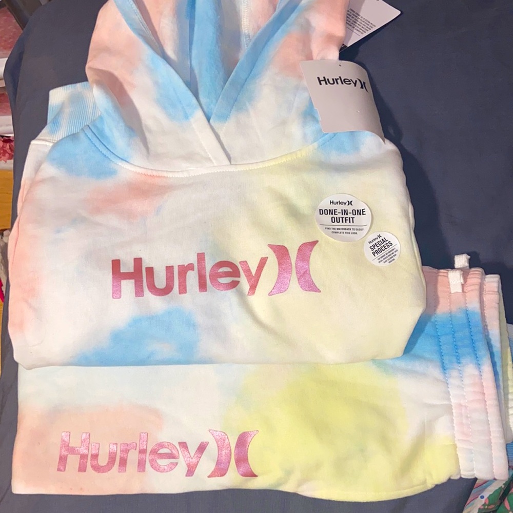 BRAND NEW WITH TAGS Hurley Tie Dye Hoodie Girls 12-14 *JOGGERS NO LONGER AVAIL*